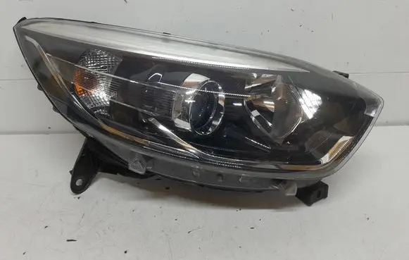 Renault Captur Headlight/headlamp 260102734R