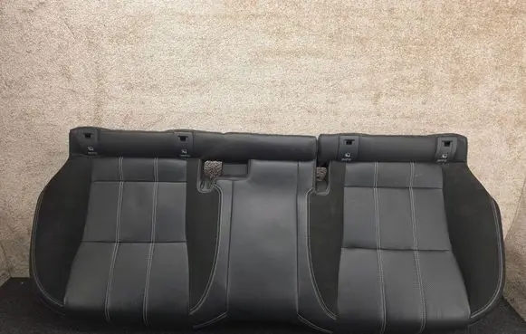 Rear seat