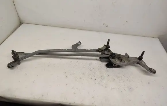 Mercedes-Benz E W213 Front wiper linkage and motor A2138200540