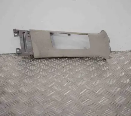 Toyota Prius (XW20) (B) pillar trim (top) 