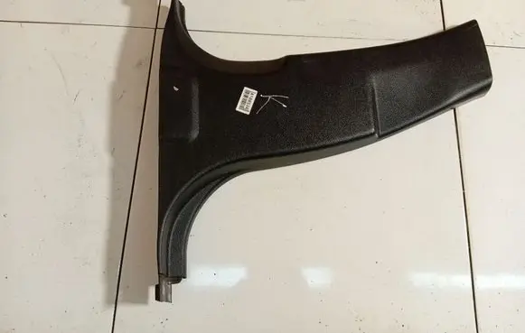(B) pillar trim (top)