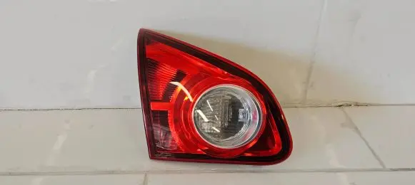 Nissan Qashqai Tailgate rear/tail lights 26555JD800 89071163 150218