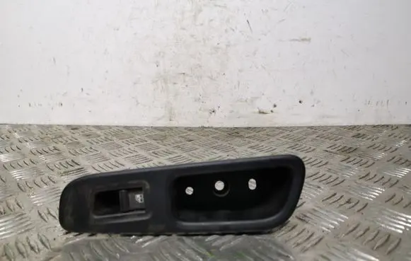 Jeep Renegade Electric window control switch
