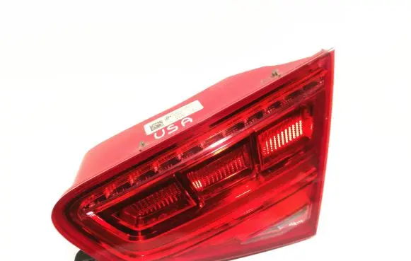Audi A8 S8 D4 4H Tailgate rear/tail lights 4H0945094A