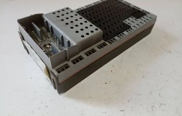 Volvo S60 Fuse box set 8676284 8645716 01W434