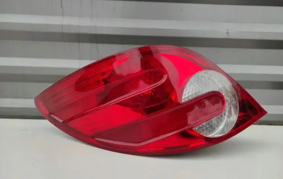 Mercedes-Benz R W251 Rear/tail lights A2518200364