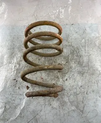 Mercedes-Benz Vito Viano W638 Front coil spring
