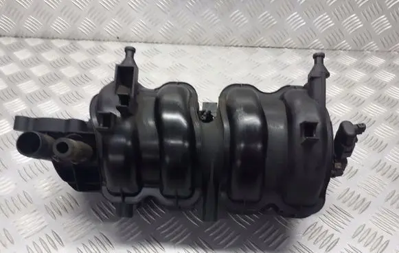 Skoda Fabia Mk1 (6Y) Intake manifold 036120711DP