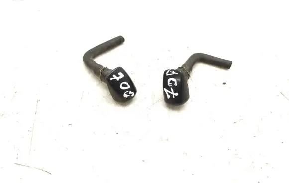 Windshield washer spray nozzle