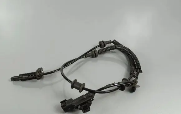 Jeep Grand Cherokee WL ABS brake wheel speed sensor 68347147AD