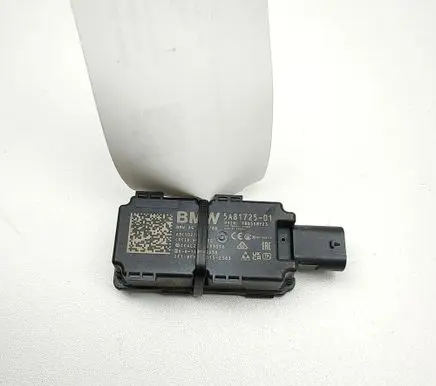 BMW X6 G06 Keyless system antenna 5A81725 A3C10274508