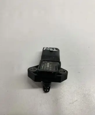 Volkswagen Golf VI Air pressure sensor 0261230073 038906051D