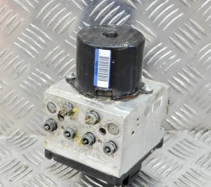 Volkswagen PASSAT B6 ABS Pump 3C0614109AF 16705712N