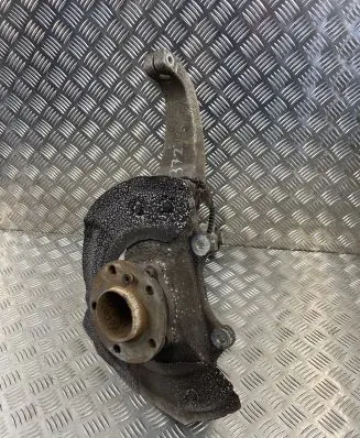 BMW 5 F10 F11 Front wheel hub spindle knuckle