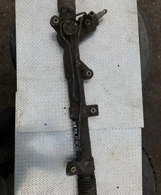 Mercedes-Benz Vito Viano W638 Steering rack