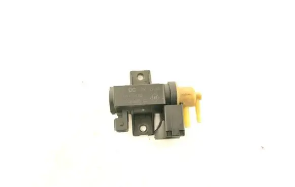 Nissan X-Trail T32 Turbo solenoid valve 8200790180