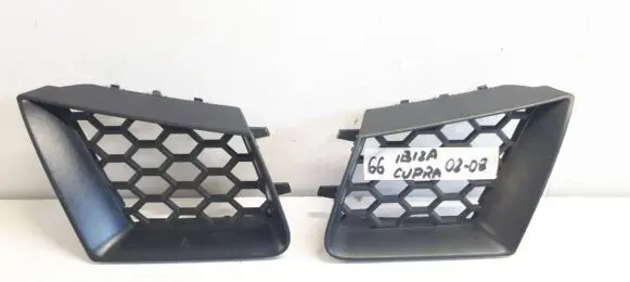 Seat Ibiza III (6L) Front bumper lower grill 6L0853676A M8571