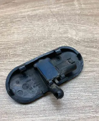 Audi A4 S4 B6 8E 8H Windshield washer spray nozzle 8E0955987