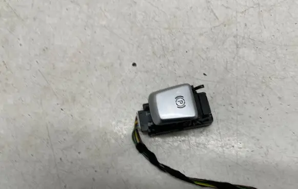 Mercedes-Benz C W205 Hand parking brake switch A2059056603
