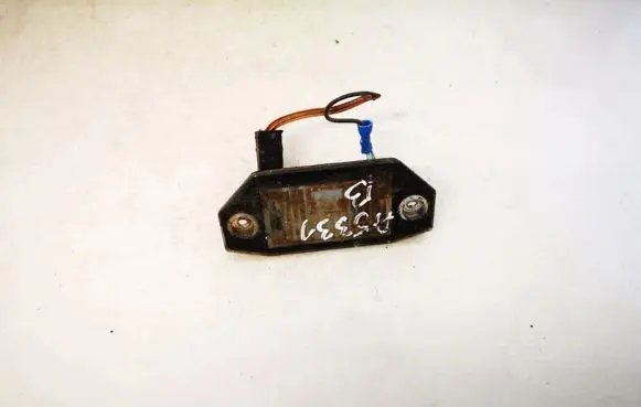 Ford Mondeo Mk III Number plate light e11171