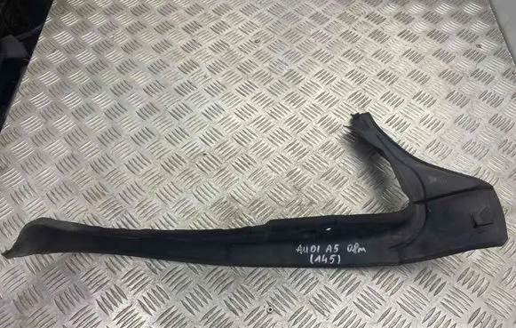 Audi A5 8T 8F Fender end trim 8T0821112