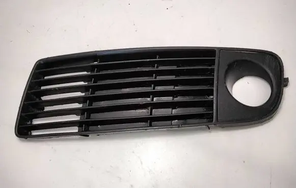 Audi A6 S6 C5 4B Front bumper lower grill 4B0807681J WW12550