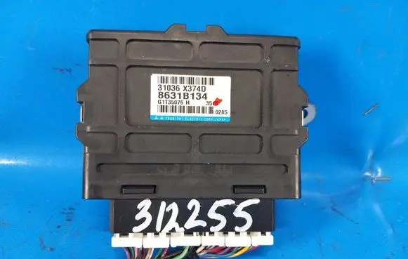 Mitsubishi Outlander Gearbox control unit/module 8631B134