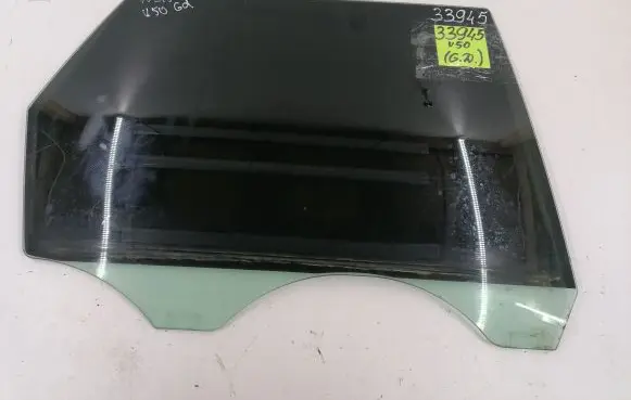 Volvo V50 Rear door window glass E243R001105