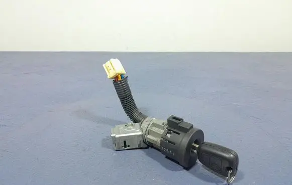 Citroen C1 Ignition lock N0502200