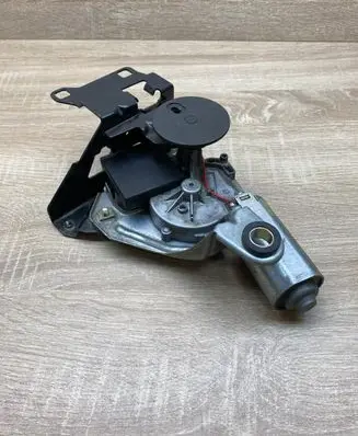 BMW 3 E46 Rear window wiper motor 6903667 0390201559 8220774