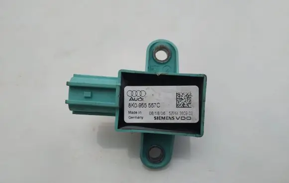 Audi A4 S4 B8 8K Airbag deployment crash/impact sensor 8K0955557C