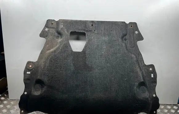Ford Mondeo MK IV Engine splash shield/under tray AG9N6P013BB AG9N6P013