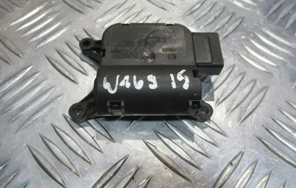 Mercedes-Benz A W169 Central body control module A1698201042