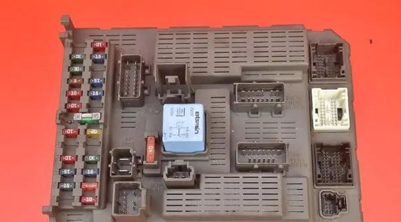 Citroen C5 Fuse box set 9647448280