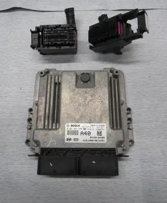KIA Sportage Engine control unit/module ECU 39140-2A400