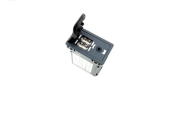 Lexus CT 200H USB socket connector 8619076040