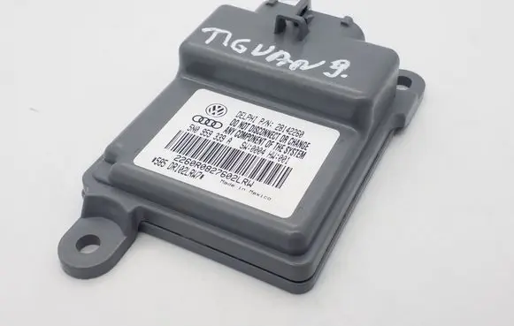 Volkswagen Tiguan Seat control module 5N0959339A 28142260
