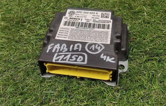 Skoda Fabia Mk2 (5J) Airbag control unit/module 6R0959655K 0285010793