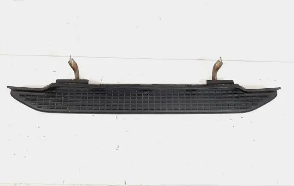 Iveco Daily 35 - 40.10 Rear sill (body part) 