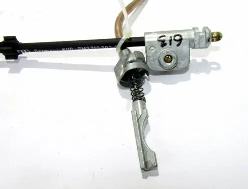 Volkswagen Sharan Gear shift cable linkage 7M3713303C