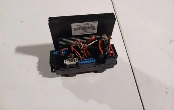 Fuse box set