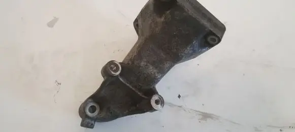 Mercedes-Benz C W203 Engine mounting bracket A6112230704