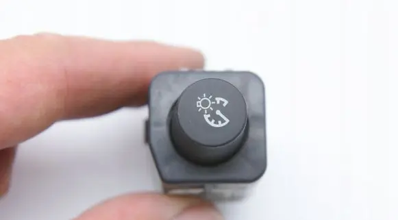 Chevrolet Camaro Panel lighting control switch 84580246