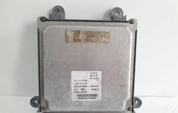 Mercedes-Benz E W212 Engine control unit/module A6519007500 A0064461540