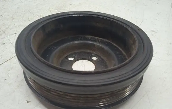 Seat Ibiza IV (6J,6P) Crankshaft pulley 038105243