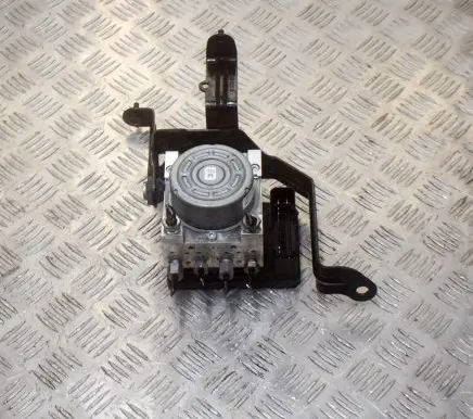 Ford Mustang VI ABS Pump LR3C2C219CA LR3C2B373EA