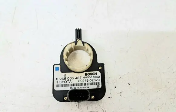 Toyota Avensis T250 Steering angle sensor 0265005487 8924502020