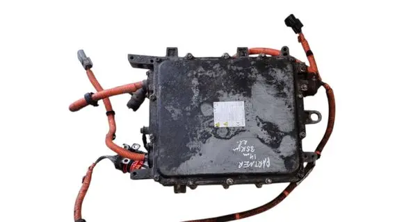 Peugeot Partner Battery charger (optional) 131170034 W00W5T70172