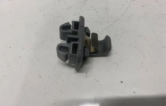 Audi A6 S6 C5 4B Sun visor clip/hook/bracket 
