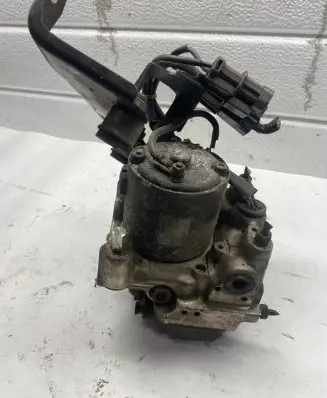 Mitsubishi Pajero ABS Pump MR129600